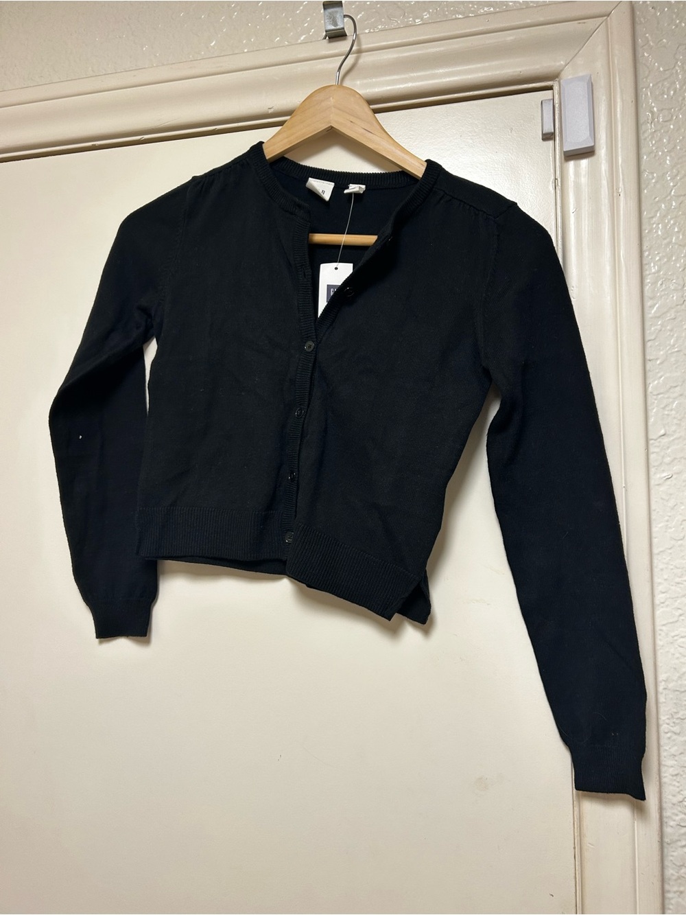 GAP Black Cropped Button-Up Cardigan